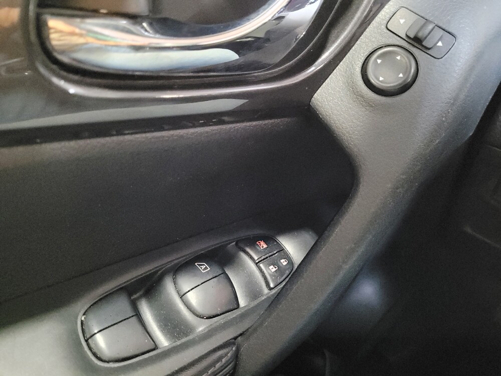2020 Nissan Rogue in Montclair, CA 91763 - 18142907 27