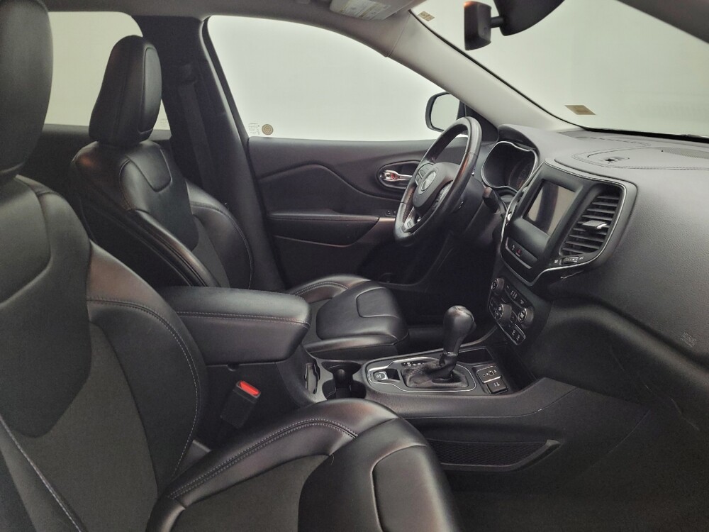 2019 Jeep Cherokee in Louisville, KY 40258 - 18142915 21