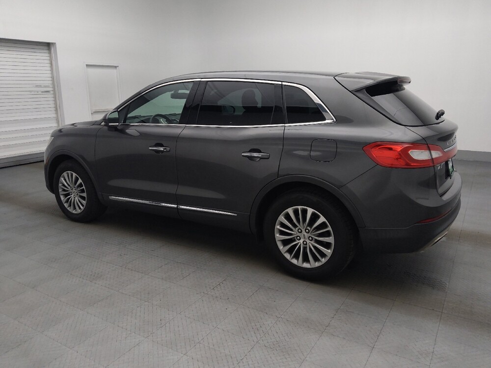 2018 Lincoln MKX in Hialeah, FL 33014 - 18142916 3