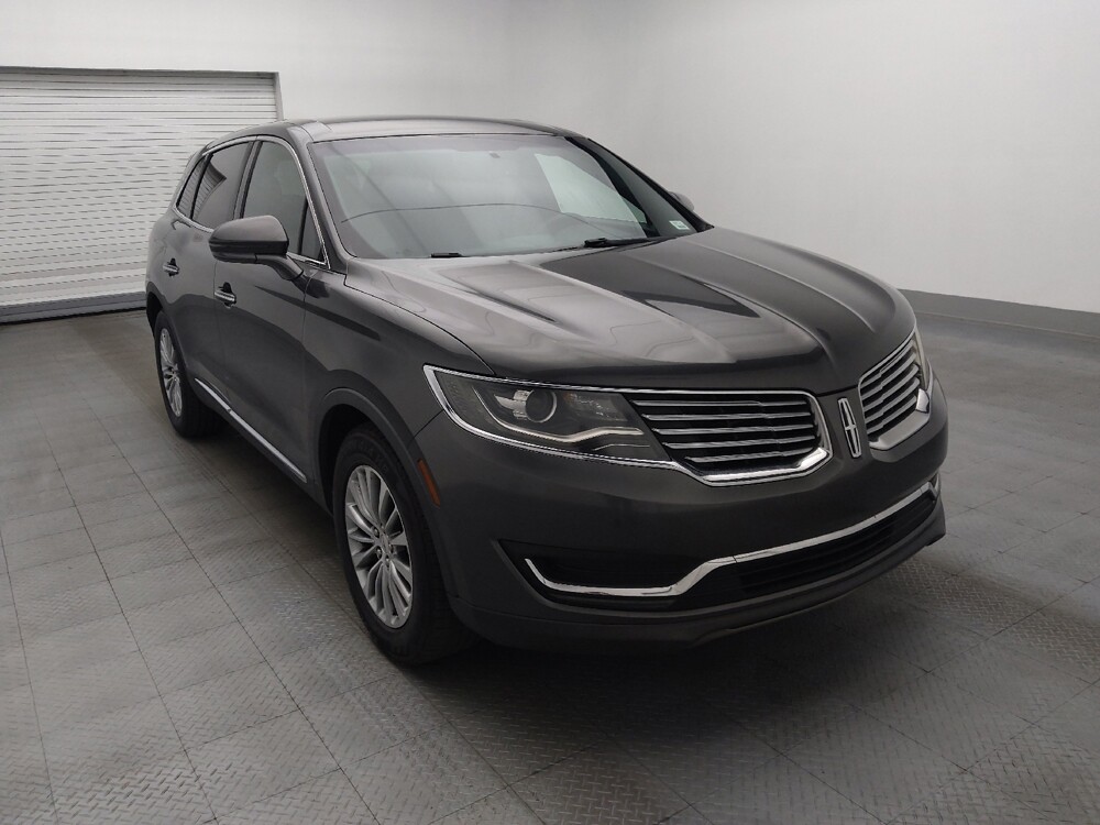 2018 Lincoln MKX in Hialeah, FL 33014 - 18142916 13