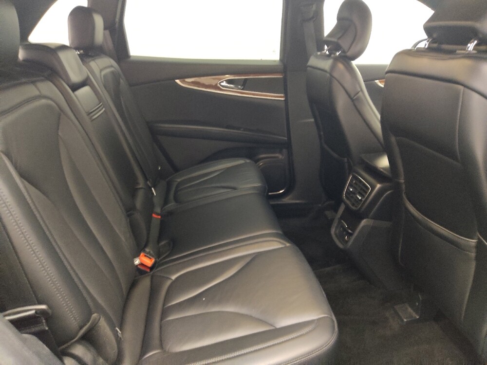 2018 Lincoln MKX in Hialeah, FL 33014 - 18142916 19
