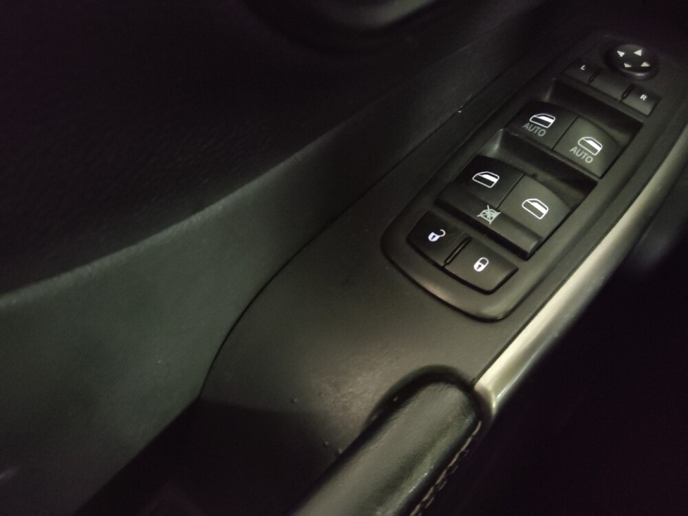 2022 Jeep Cherokee in Knoxville, TN 37923 - 18142924 27