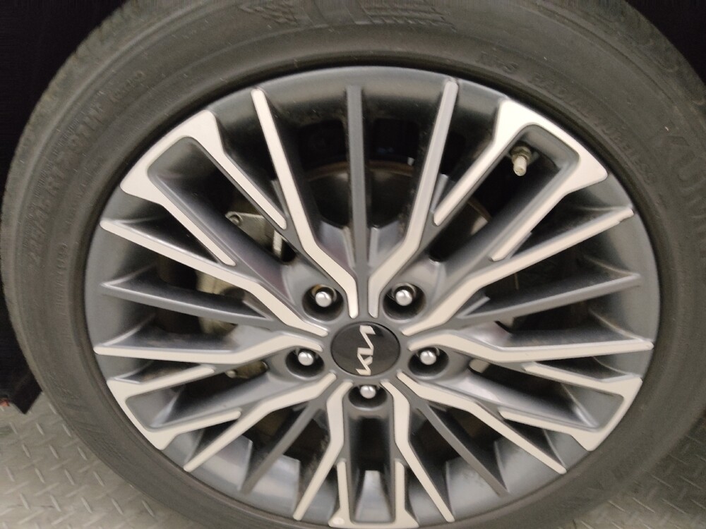 2023 Kia Forte in Duluth, GA 30096 - 18142930 31
