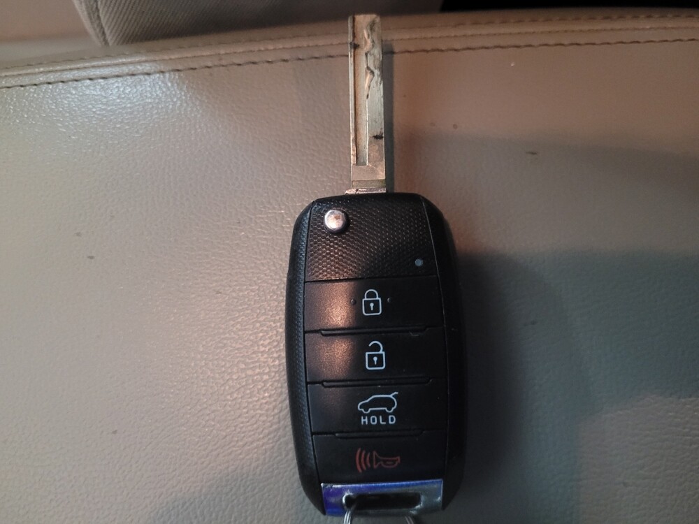 2017 Kia Sorento in Columbus, GA 31909 - 18142931 32