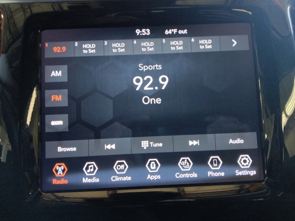 2022 Jeep Cherokee in Birmingham, AL 35215 - 18142933 25