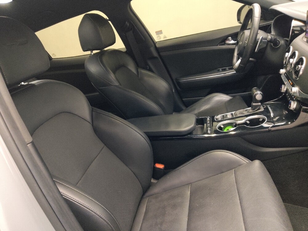 2022 Kia Stinger in Athens, GA 30606 - 18142938 21