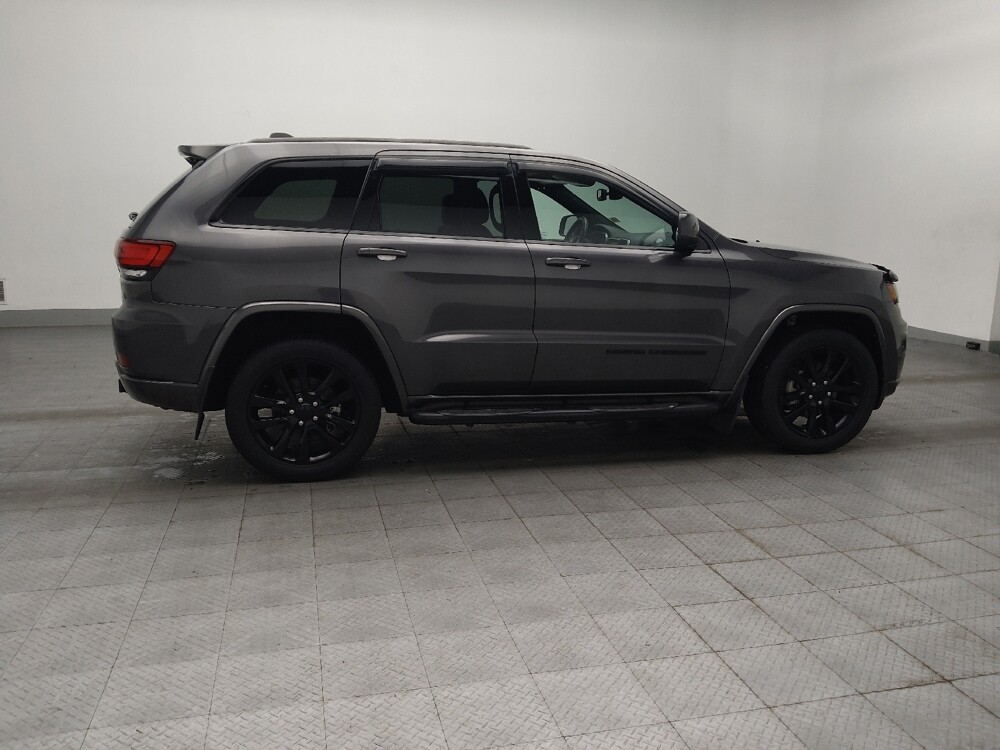 2018 Jeep Grand Cherokee in Pelham, AL 35124 - 18142941 10