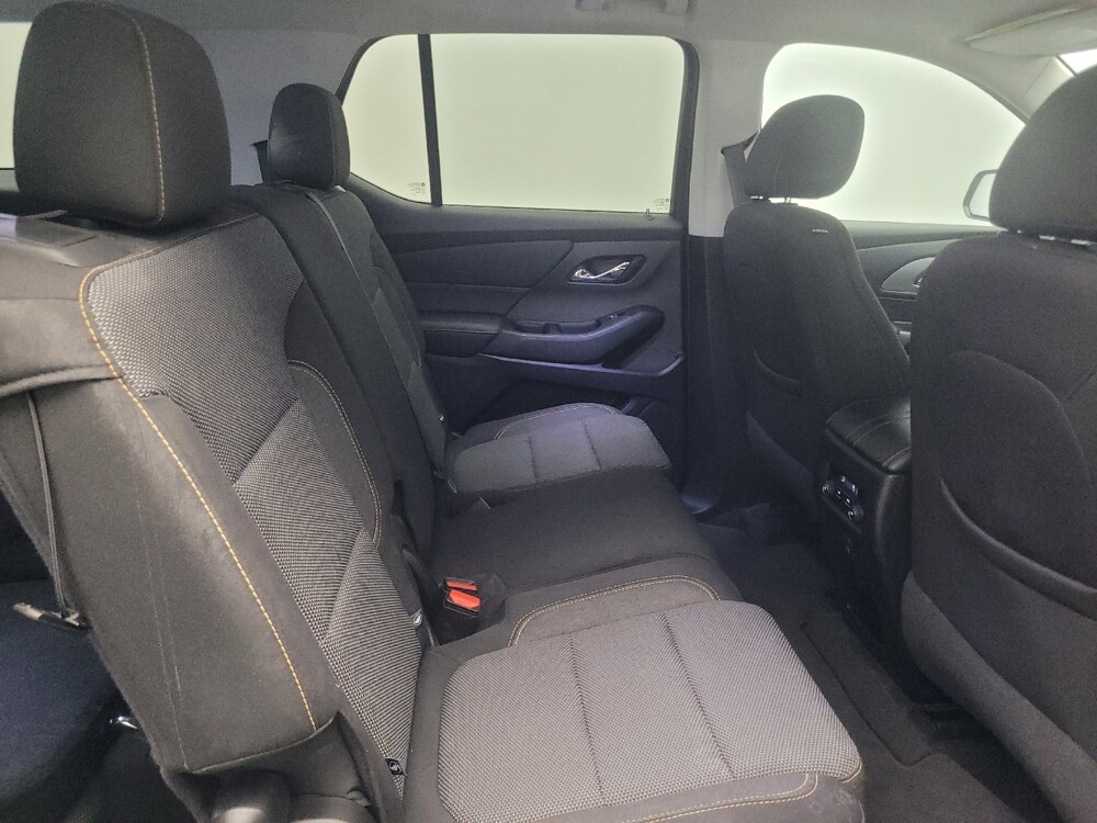 2019 Chevrolet Traverse in Stone Mountain, GA 30083 - 18142942 19