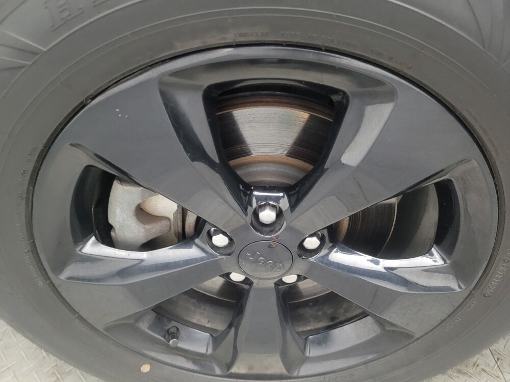 2019 Jeep Cherokee in Birmingham, AL 35215 - 18142953 31