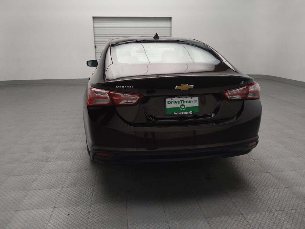 2020 Chevrolet Malibu in Arlington, TX 76011 - 18142956 6