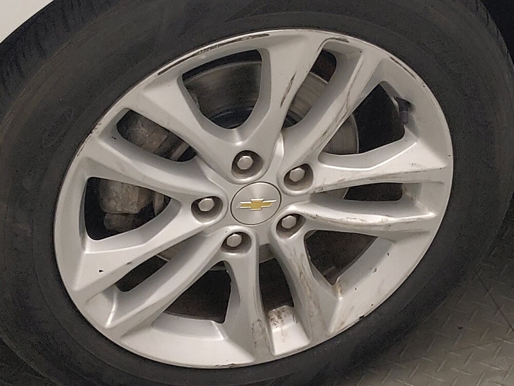 2018 Chevrolet Malibu in Tulsa, OK 74145 - 18142974 31