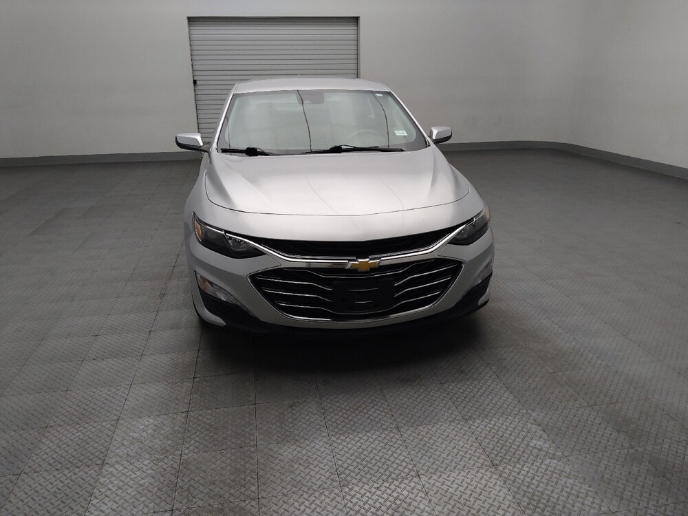 2020 Chevrolet Malibu in Tulsa, OK 74145 - 18142975 14