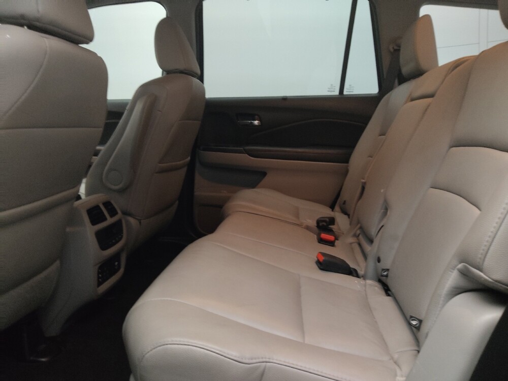 2017 Honda Pilot in Tulsa, OK 74145 - 18142977 18