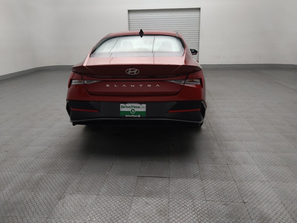 2025 Hyundai Elantra in Arlington, TX 76011 - 18142978 7