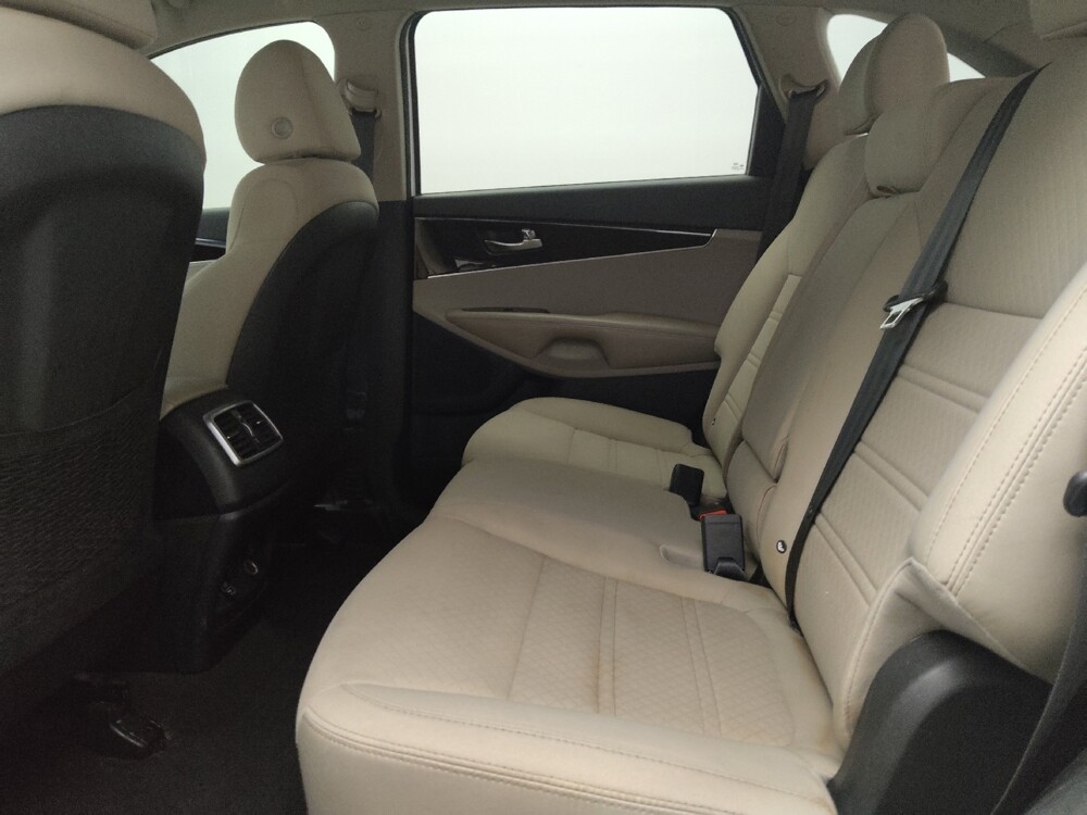 2019 Kia Sorento in Fort Worth, TX 76116 - 18142979 18