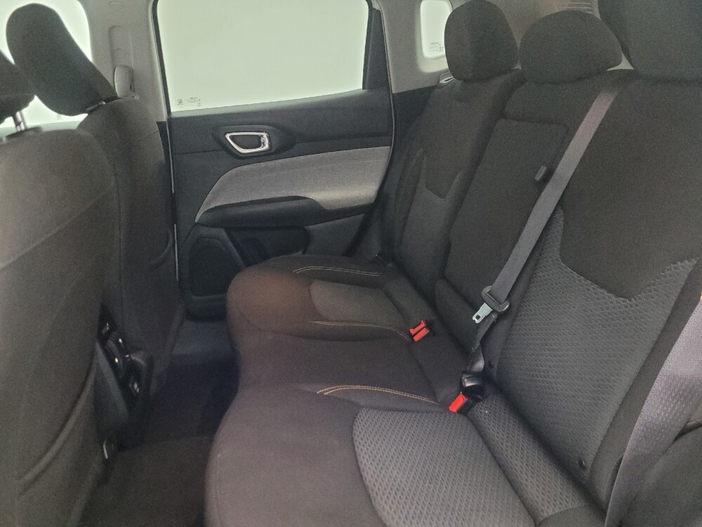 2022 Jeep Compass in Phoenix, AZ 85015 - 18142992 18