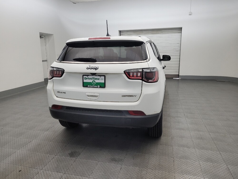 2022 Jeep Compass in Phoenix, AZ 85015 - 18142992 7