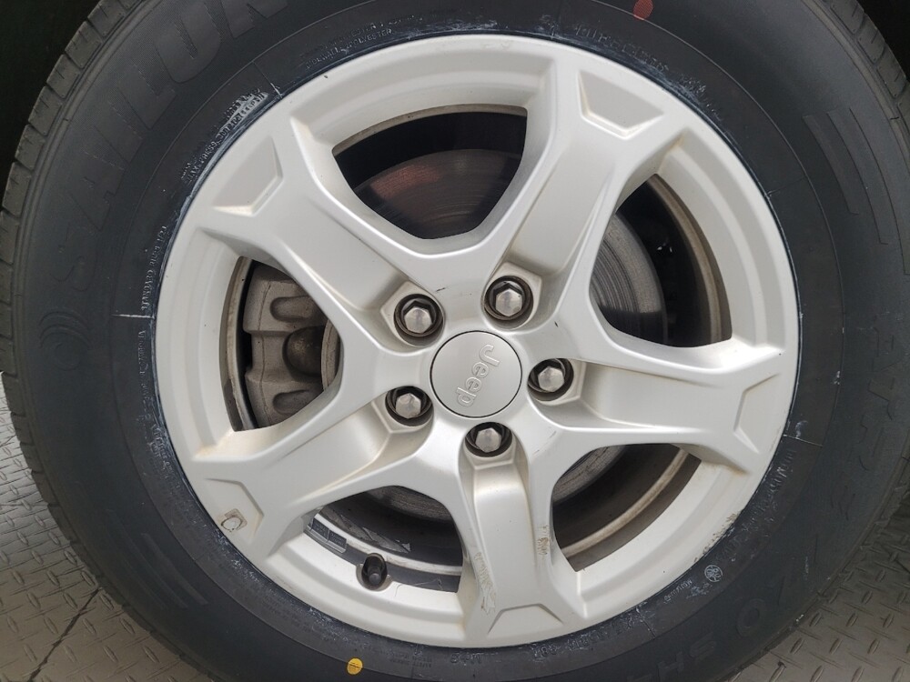 2022 Jeep Compass in Phoenix, AZ 85015 - 18142992 31