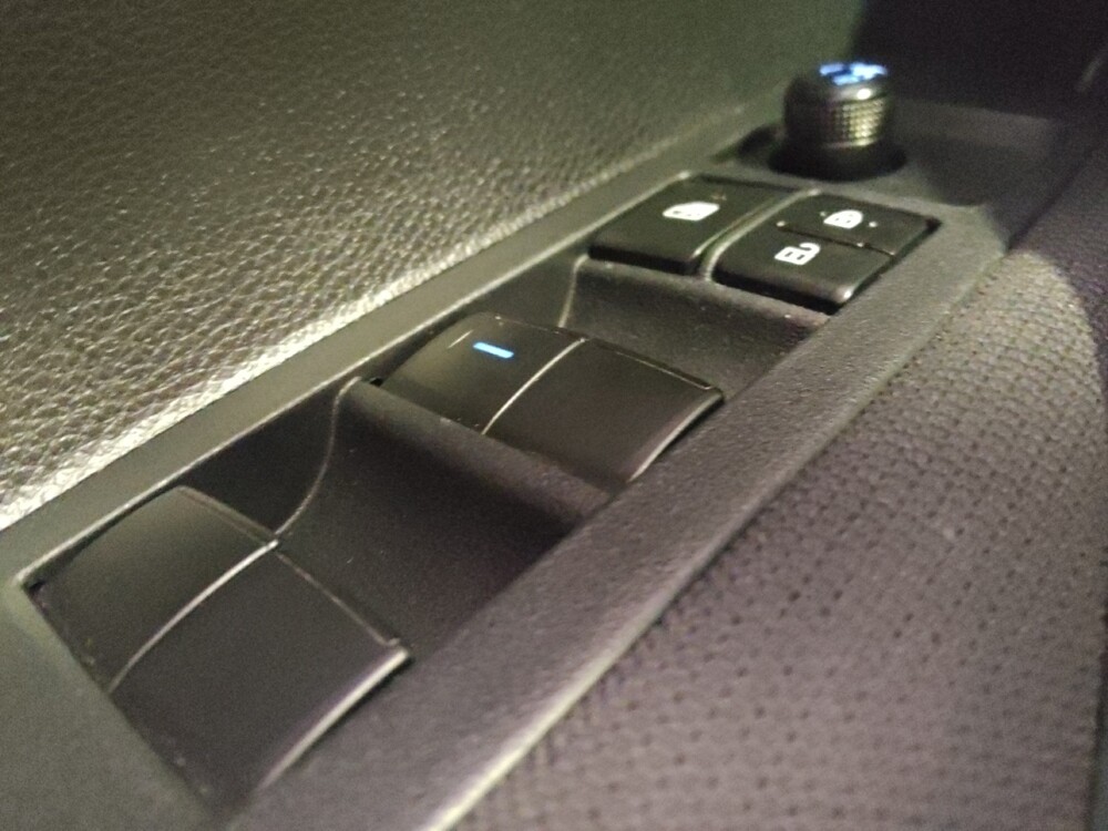 2020 Toyota Corolla in Phoenix, AZ 85015 - 18142994 27
