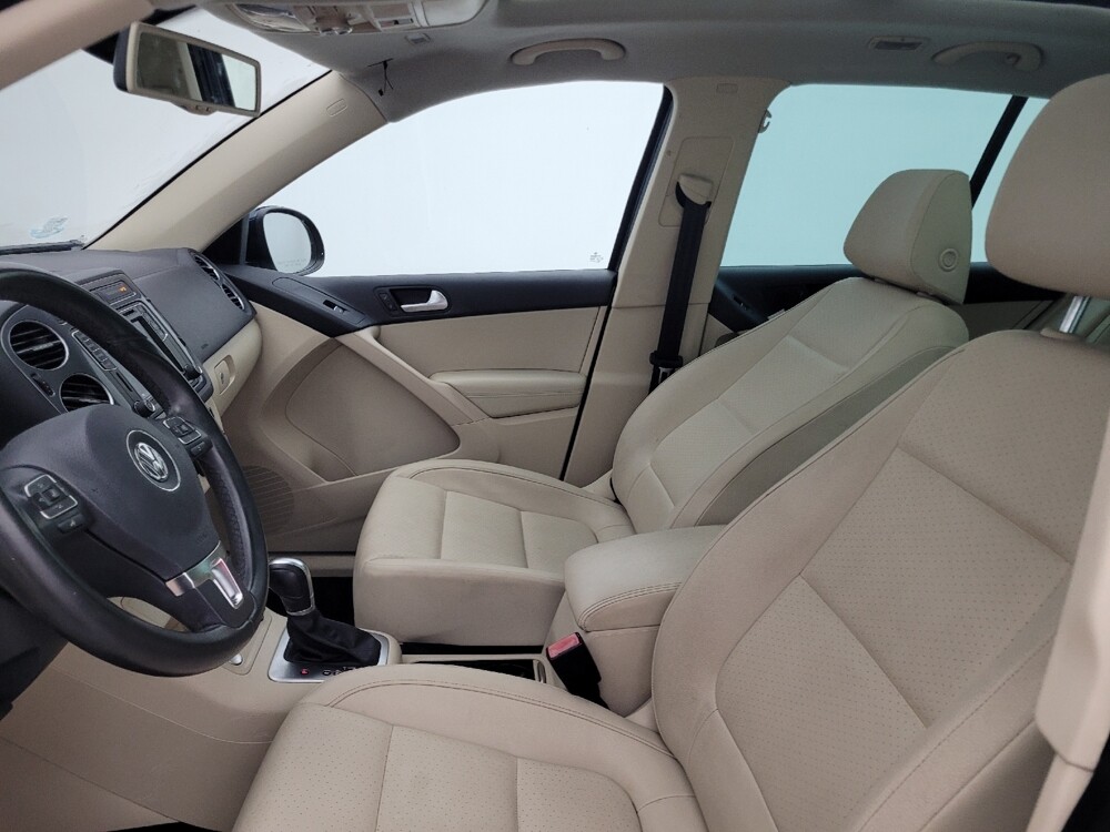 2016 Volkswagen Tiguan in Fort Myers, FL 33907 - 18142998 17
