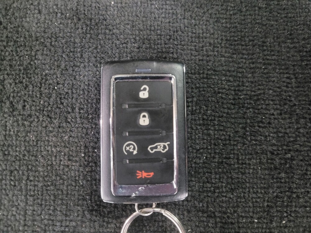 2021 Jeep Grand Cherokee L in Indianapolis, IN 46222 - 18143001 32