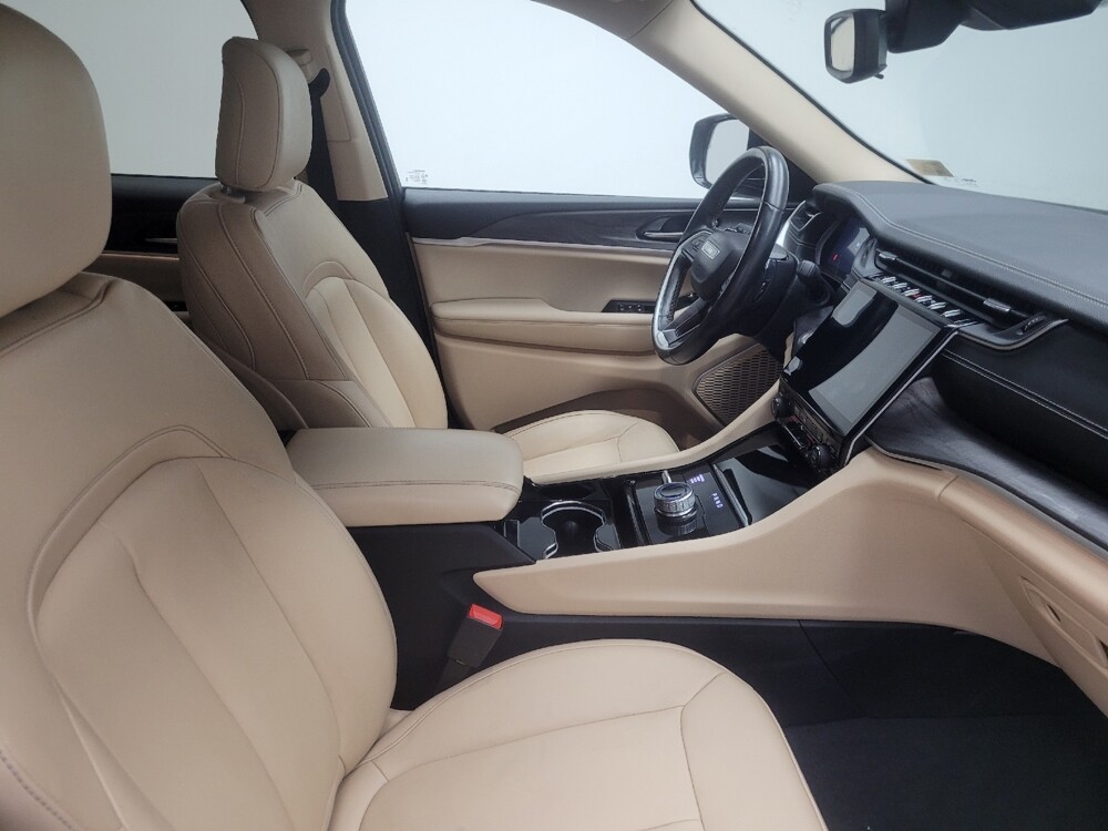 2021 Jeep Grand Cherokee L in Indianapolis, IN 46222 - 18143001 21