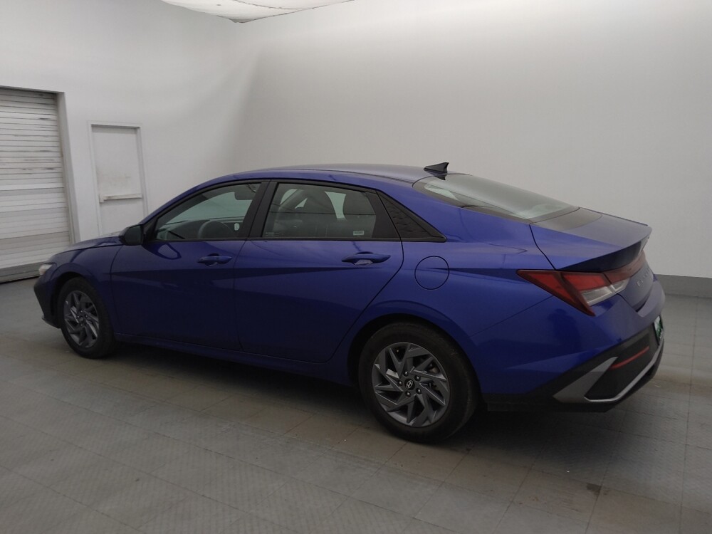 2024 Hyundai Elantra in Tampa, FL 33619 - 18143005 3