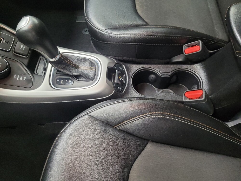 2020 Jeep Compass in Las Vegas, NV 89102 - 18143008 26