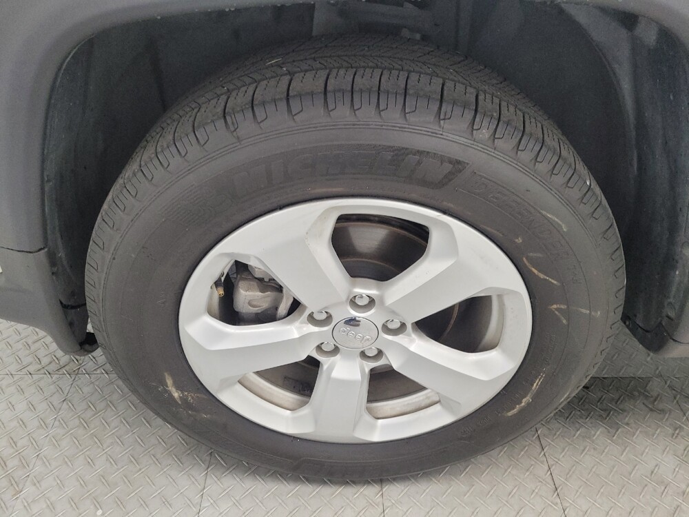 2020 Jeep Compass in Las Vegas, NV 89102 - 18143008 31
