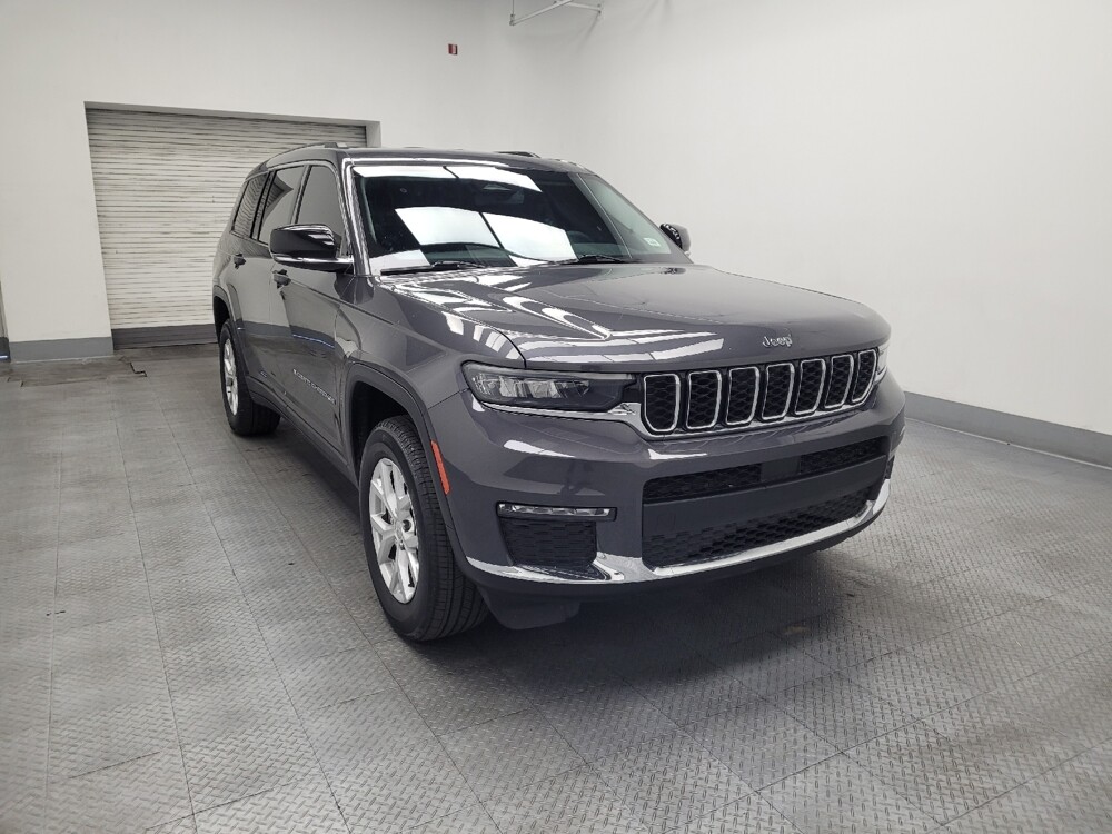 2023 Jeep Grand Cherokee L in Las Vegas, NV 89104 - 18143009 13