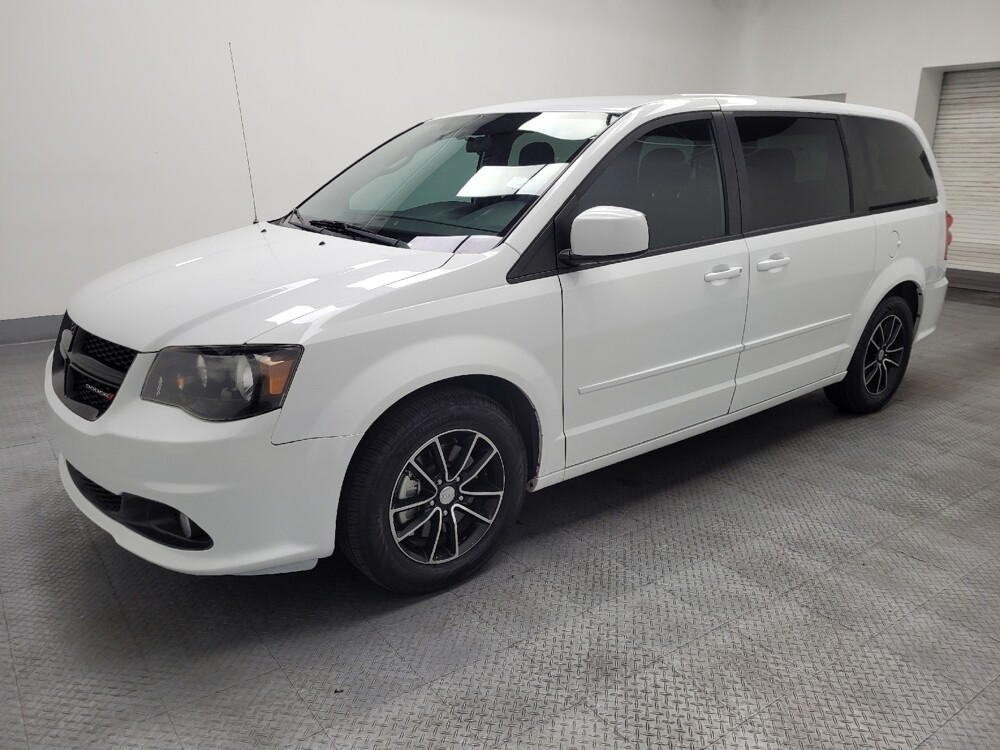 2016 Dodge Grand Caravan in Las Vegas, NV 89102 - 18143011 2