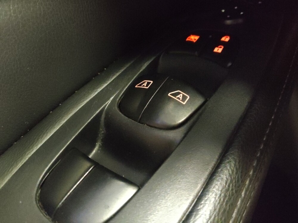 2020 Nissan Pathfinder in Mesa, AZ 85210 - 18143013 27