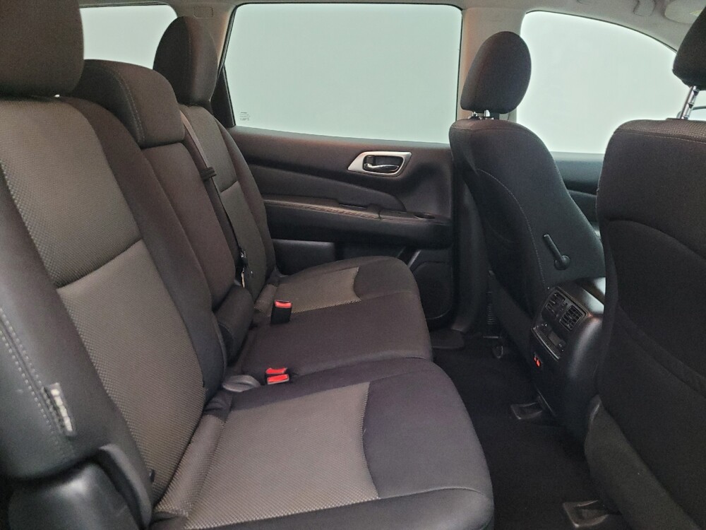 2020 Nissan Pathfinder in Mesa, AZ 85210 - 18143013 19