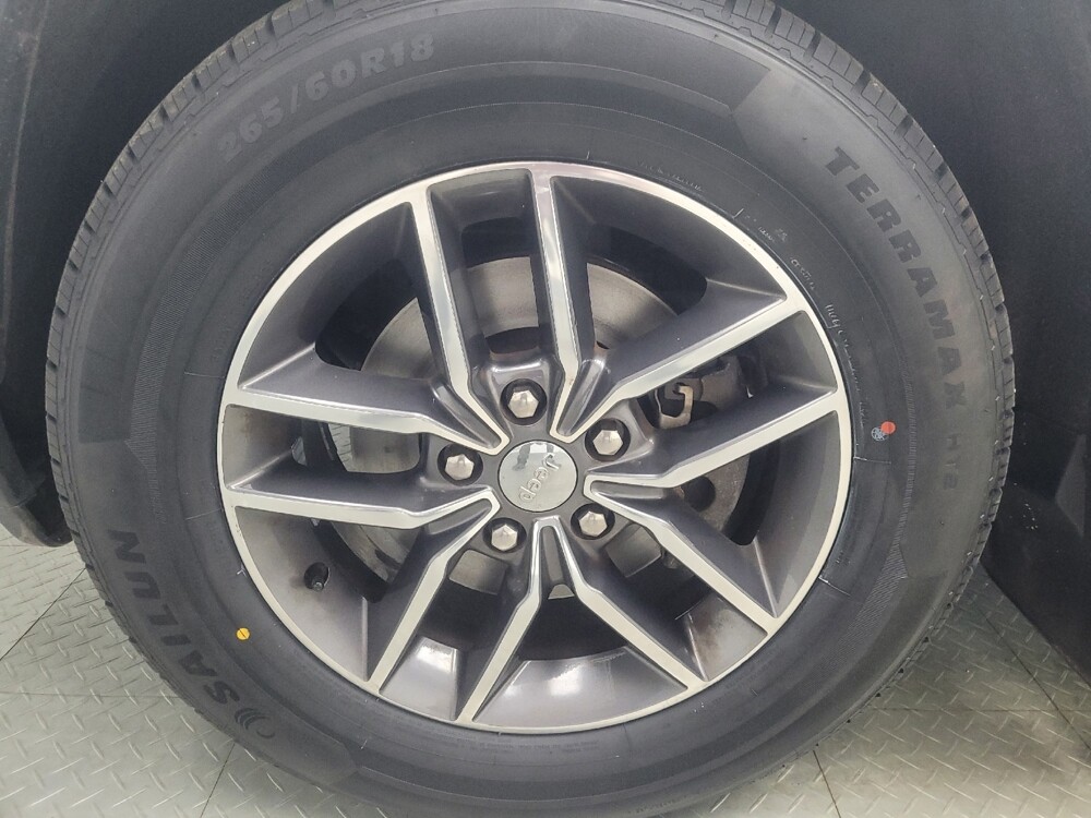 2017 Jeep Grand Cherokee in Indianapolis, IN 46219 - 18143015 31