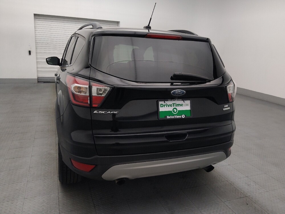 2018 Ford Escape in Jacksonville, FL 32210 - 18143019 6