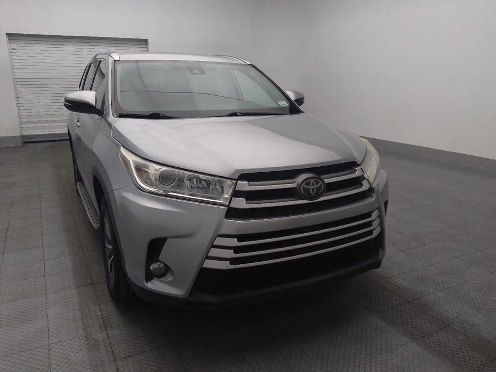 2019 Toyota Highlander in Jacksonville, FL 32210 - 18143022 14