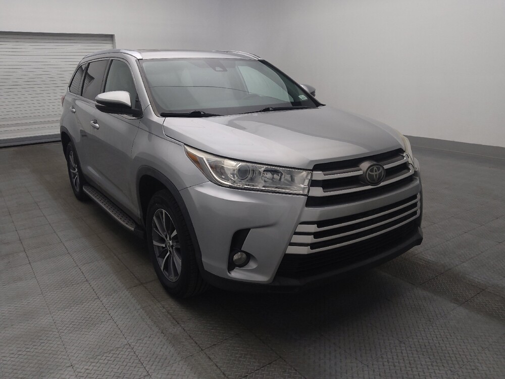 2019 Toyota Highlander in Jacksonville, FL 32210 - 18143022 13