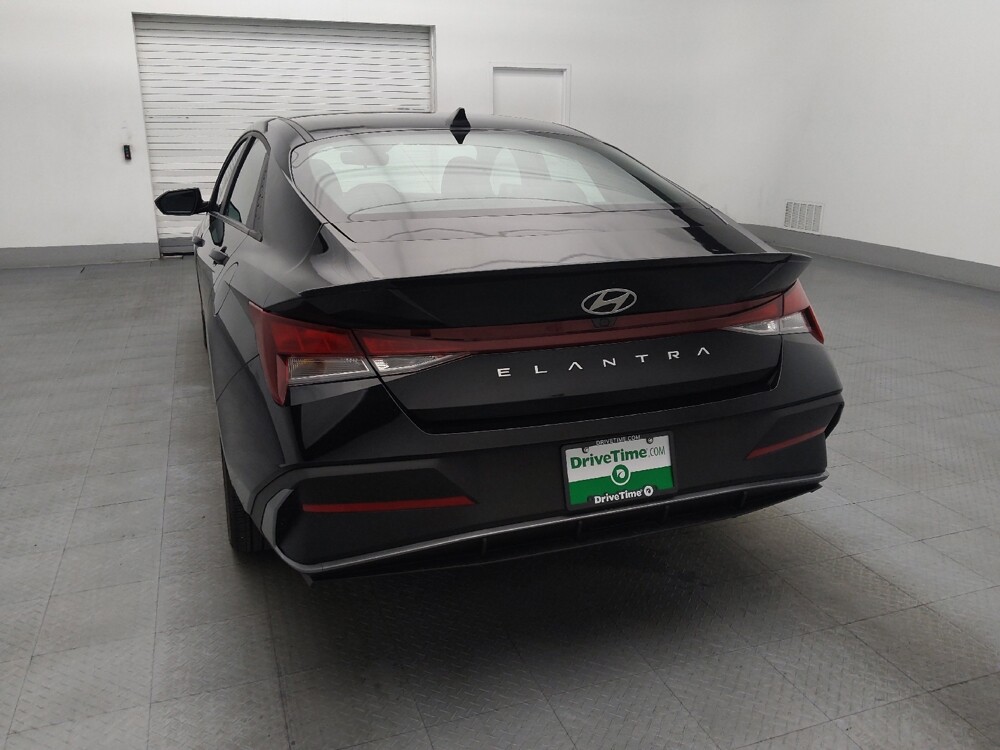 2025 Hyundai Elantra in Savannah, GA 31419 - 18143024 6
