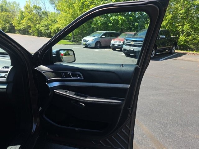 2016 Ford Explorer in Marysville, OH 43040 - 18143025 35