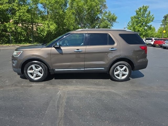 2016 Ford Explorer in Marysville, OH 43040 - 18143025 4