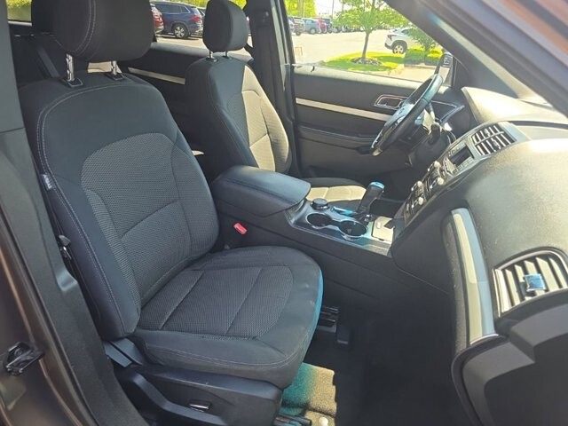2016 Ford Explorer in Marysville, OH 43040 - 18143025 37