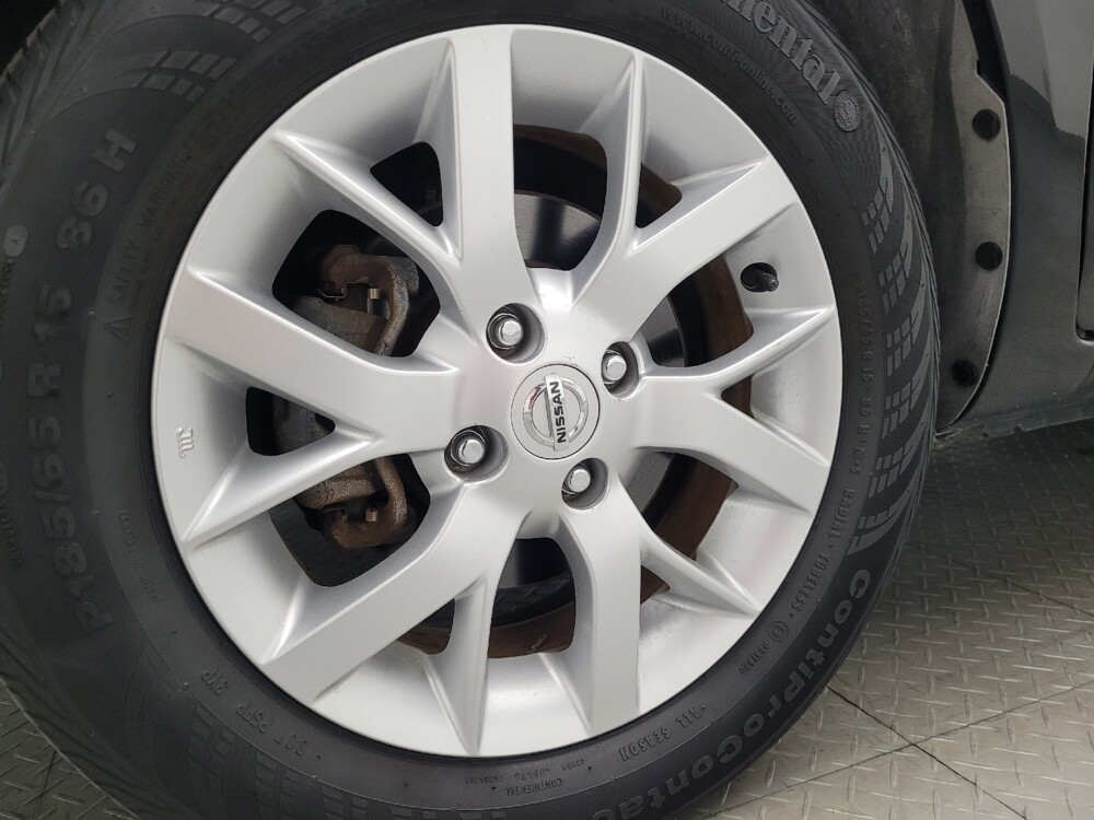 2018 Nissan Versa in Savannah, GA 31419 - 18143026 31