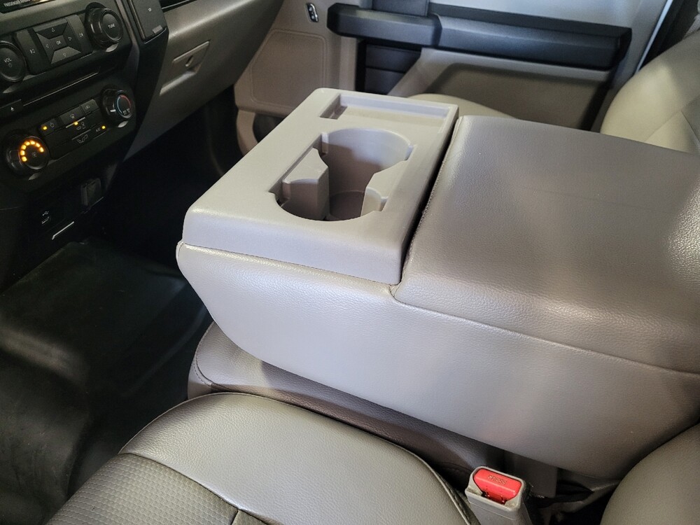 2016 Ford F150 in Savannah, GA 31419 - 18143033 26