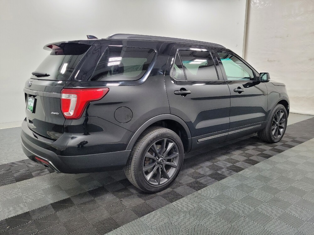 2017 Ford Explorer in Langhorne, PA 19047 - 18143036 10