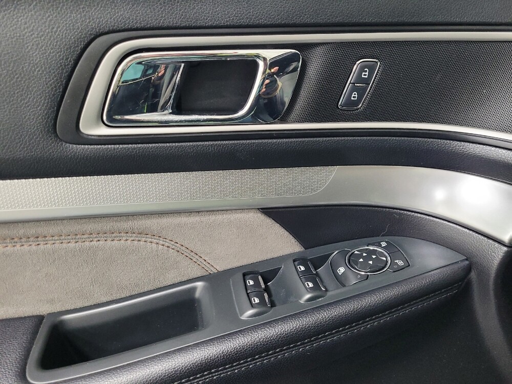 2017 Ford Explorer in Langhorne, PA 19047 - 18143036 27