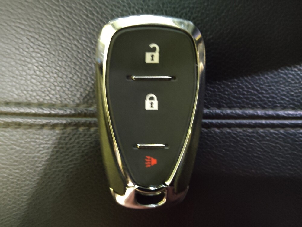 2018 Chevrolet Equinox in Charlotte, NC 28213 - 18143040 32