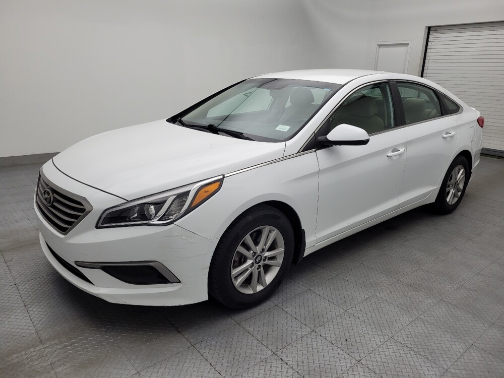 2017 Hyundai Sonata in Fayetteville, NC 28304 - 18143043 2