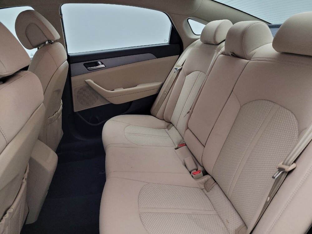 2017 Hyundai Sonata in Fayetteville, NC 28304 - 18143043 18