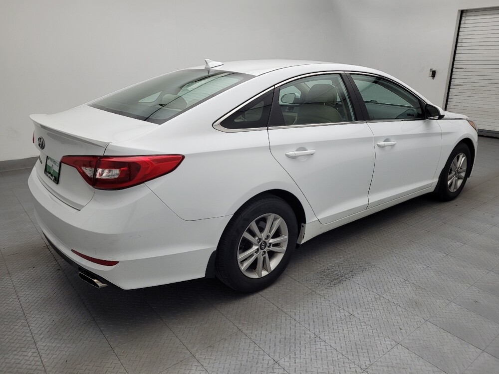 2017 Hyundai Sonata in Fayetteville, NC 28304 - 18143043 10