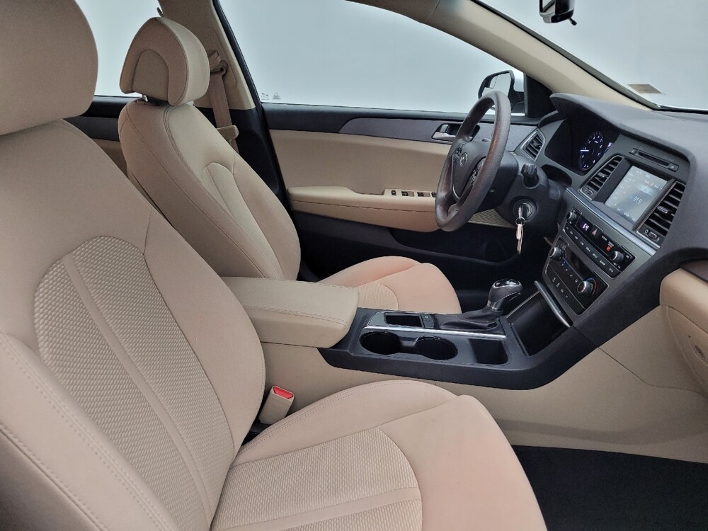 2017 Hyundai Sonata in Fayetteville, NC 28304 - 18143043 21